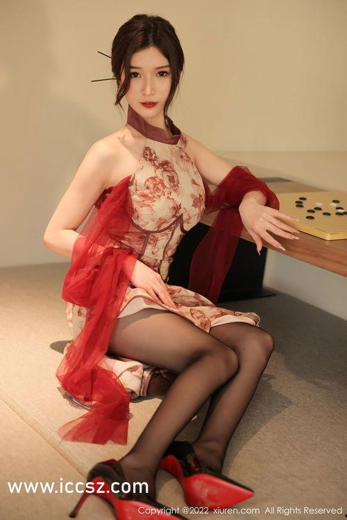 娱乐吃瓜君热巴,揭秘热巴背后的故事与精彩瞬间