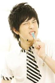 吃瓜娱乐王栎鑫是谁的孩子,揭秘吃瓜娱乐背后的家族故事